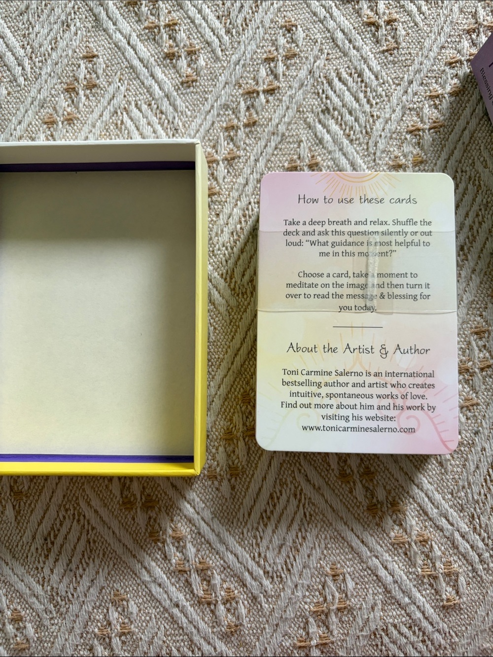 Namaste blessing & divination cards - Picture 3 of 3